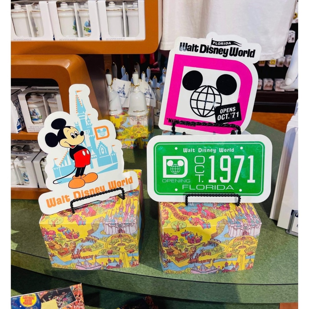 Disney World metal signs set of 3